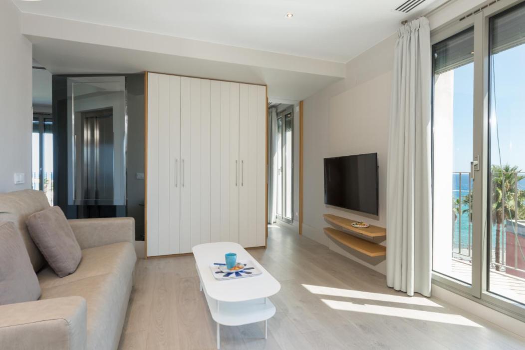 Kronos On The Beach Attic Suite Barcelona Exterior photo